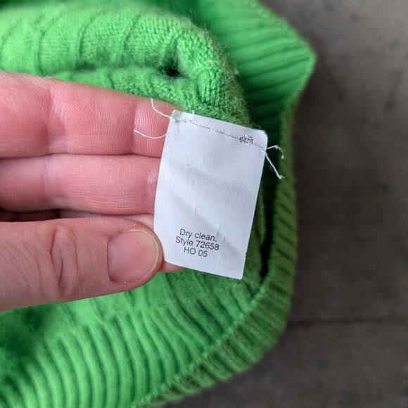 Vintage J. Crew Bright Green Cable Knit 3/4 Sleeve Cashmere Sweater small - Picture 7 of 8